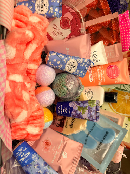 Luxury Spa Day Care Package – Premium Wellness Gift Set